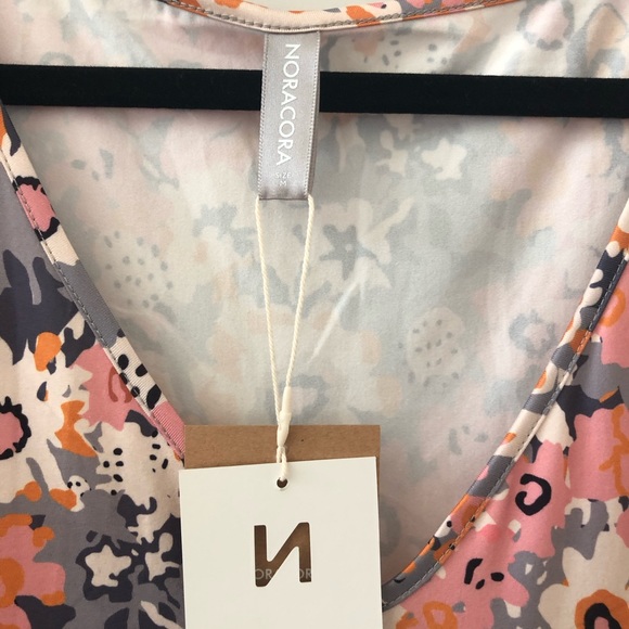 NWT STYLISH Noracora  Vibrant Floral V-Neck Short Sleeve Dress   SZ M - Picture 12 of 12